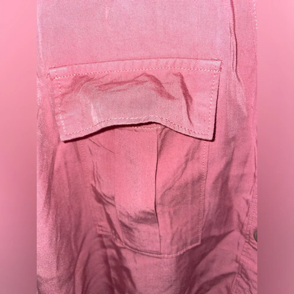 Zenana Salmon Button Up Top - Picture 3 of 10